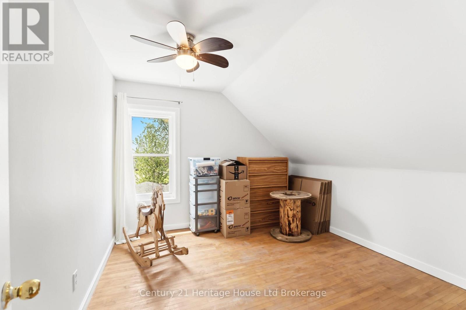 34 HUMBOLDT PARKWAY - 20