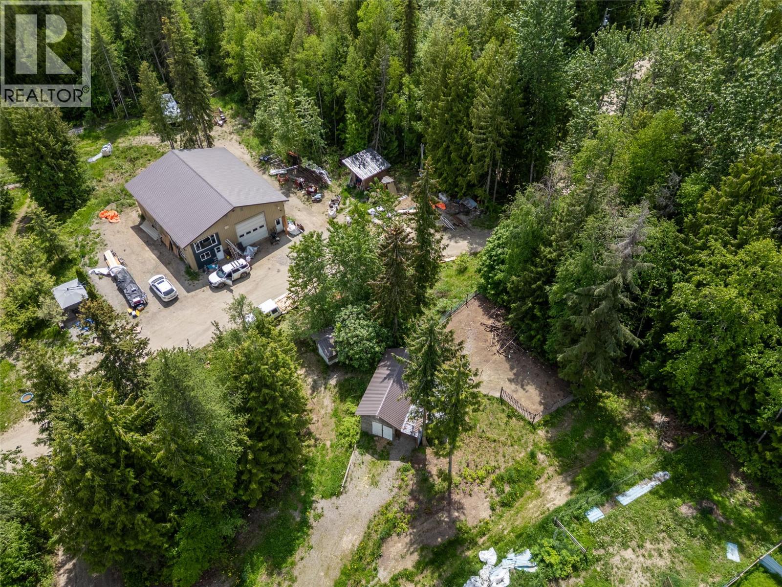  63 LIBICH Road, Salmon Arm