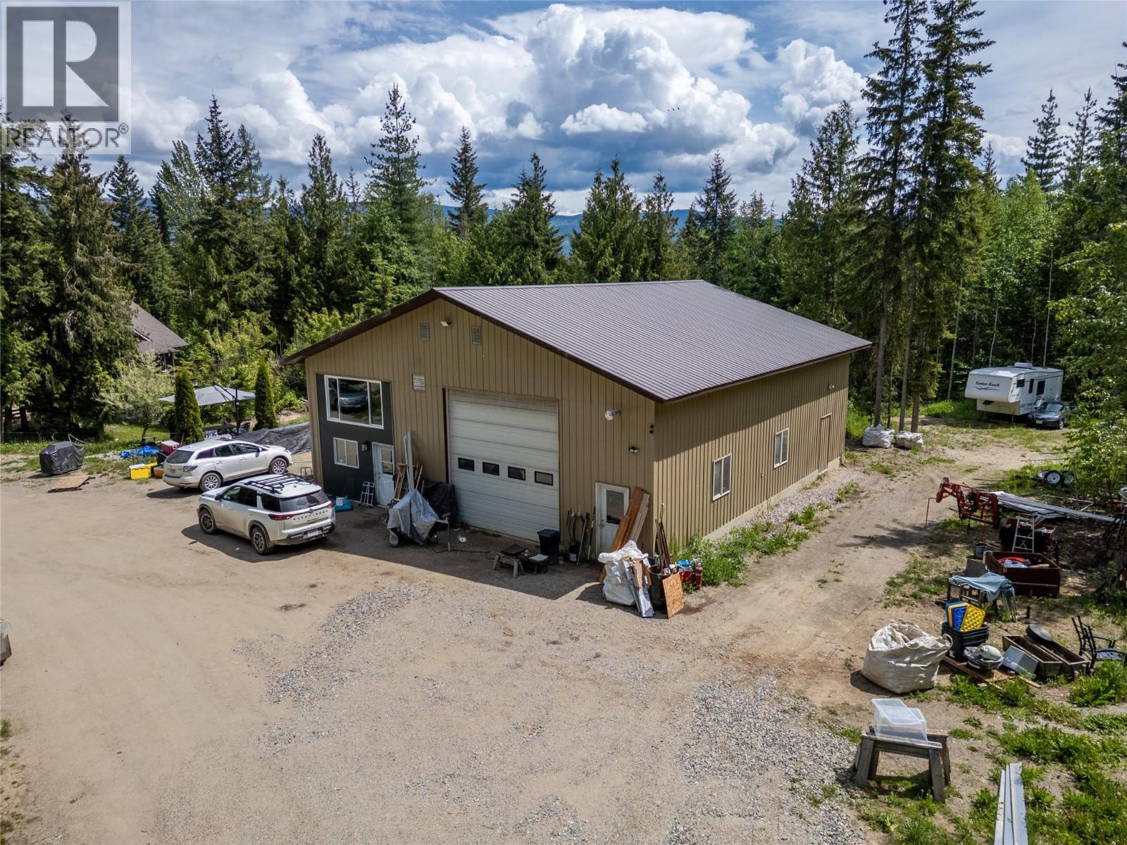  63 LIBICH Road, Salmon Arm