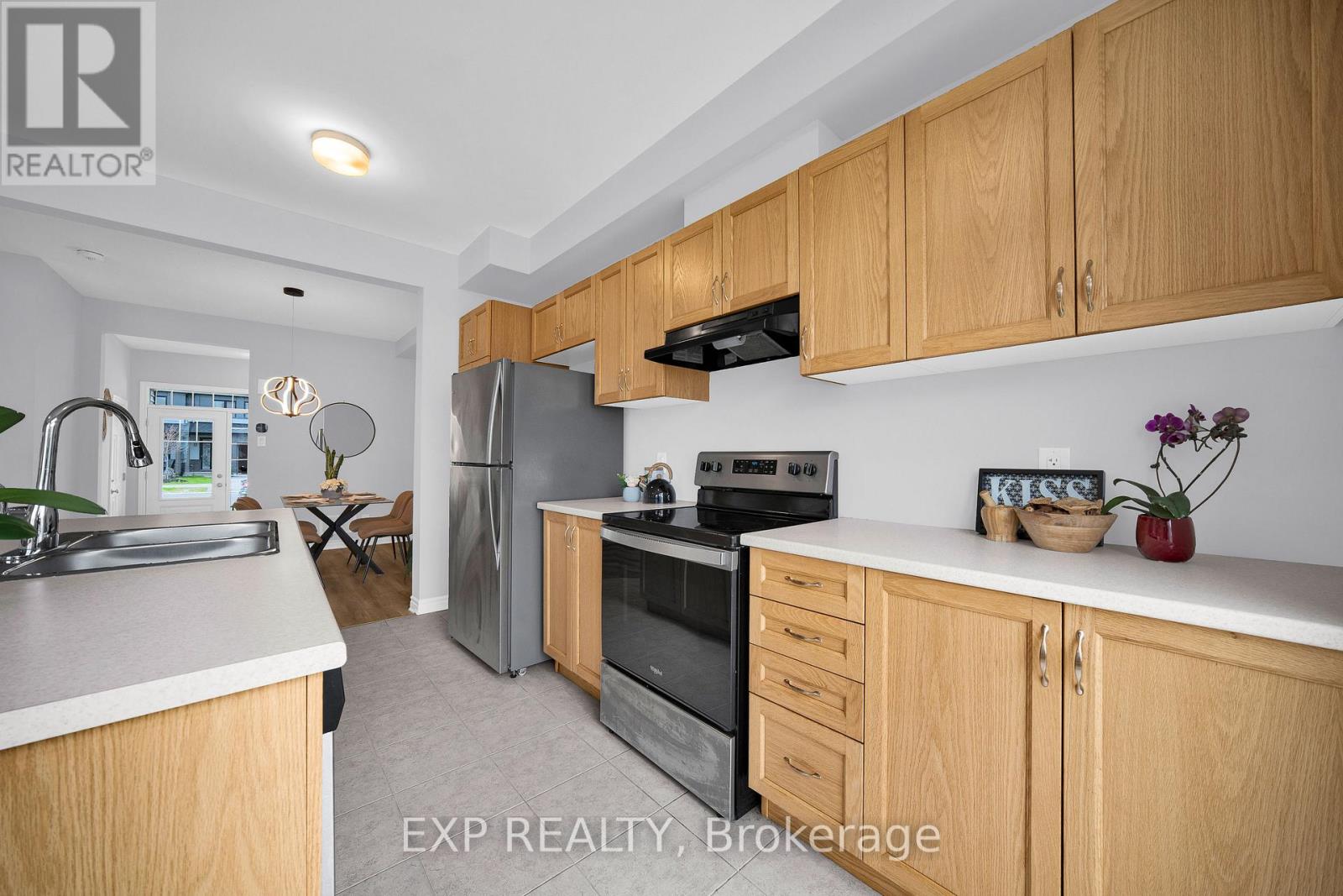 422 COPE DRIVE - 7