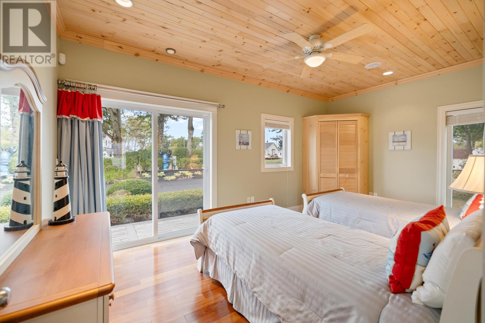 266 Blue Heron Lane - 16