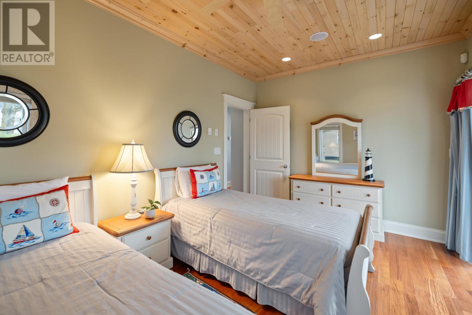 266 Blue Heron Lane - 18