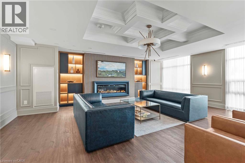#417 450 DUNDAS Street E - 27