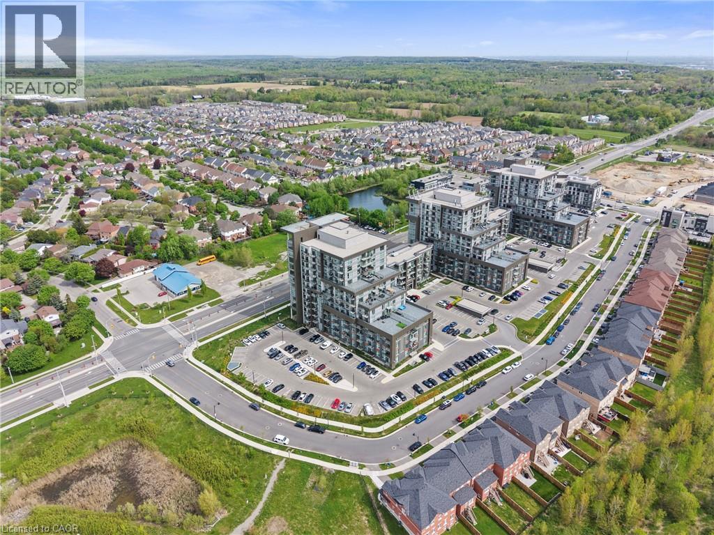 #417 450 DUNDAS Street E - 32