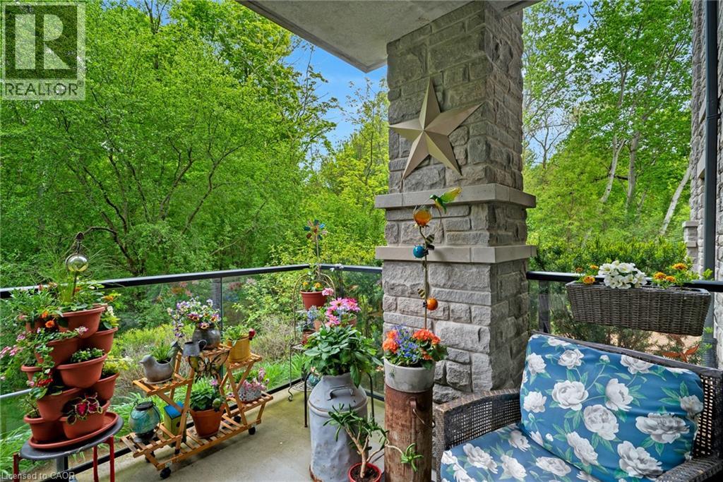 #LL06 50 BRYAN Court - 26