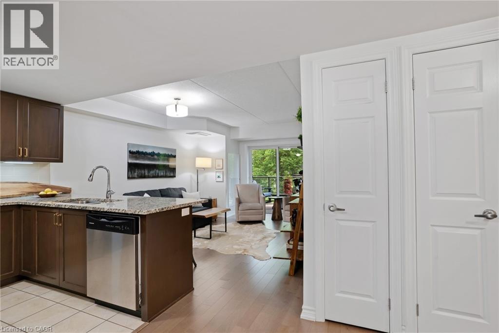 #LL06 50 BRYAN Court - 9
