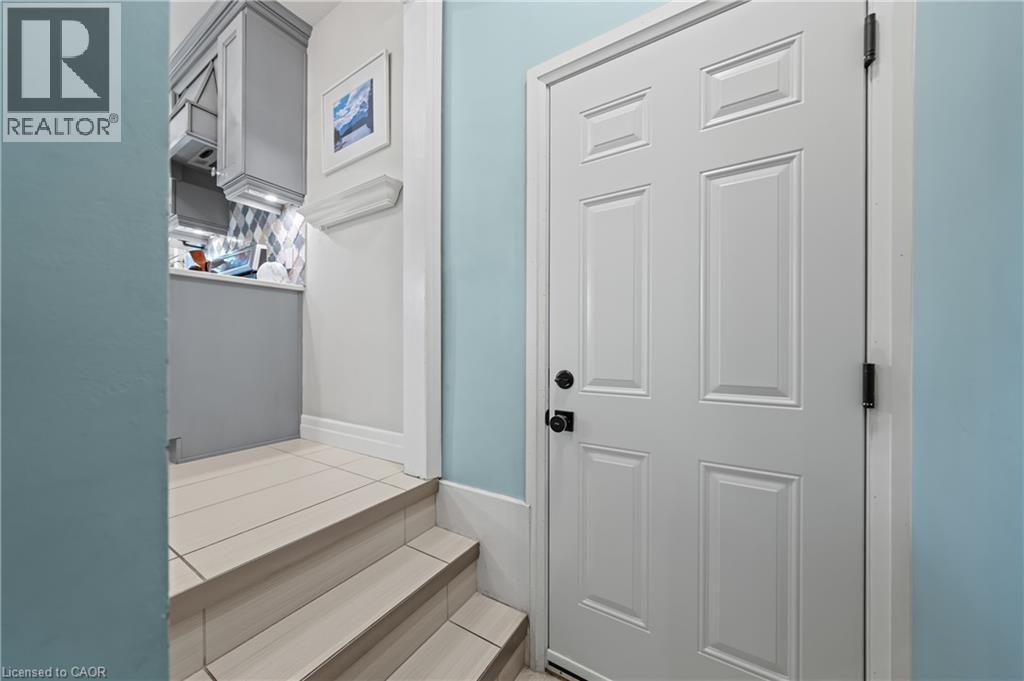 306 NORMANDY Avenue - 28