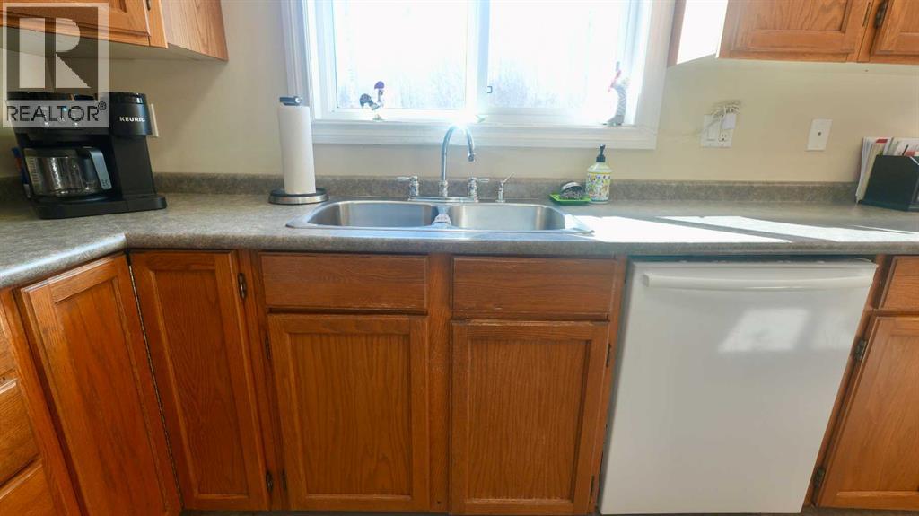 121, 842072 Range Road 241 — photo 24