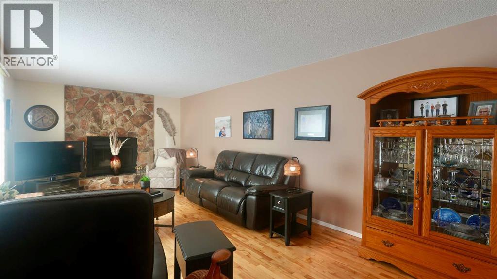 121, 842072 Range Road 241 — photo 32