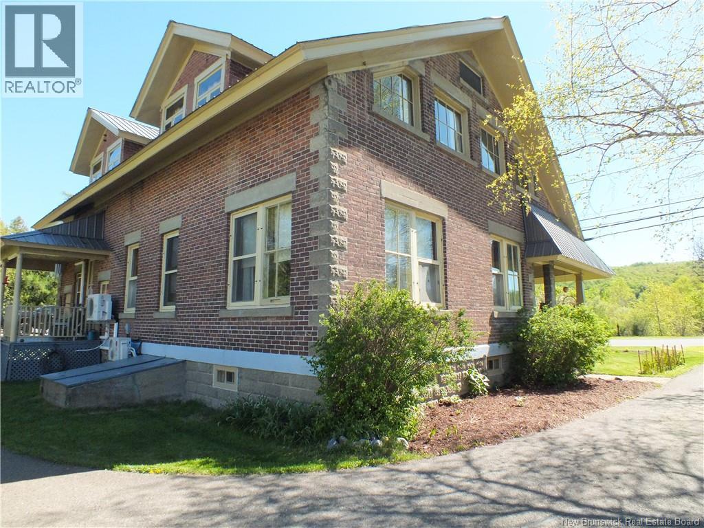 299 Main Street - 8