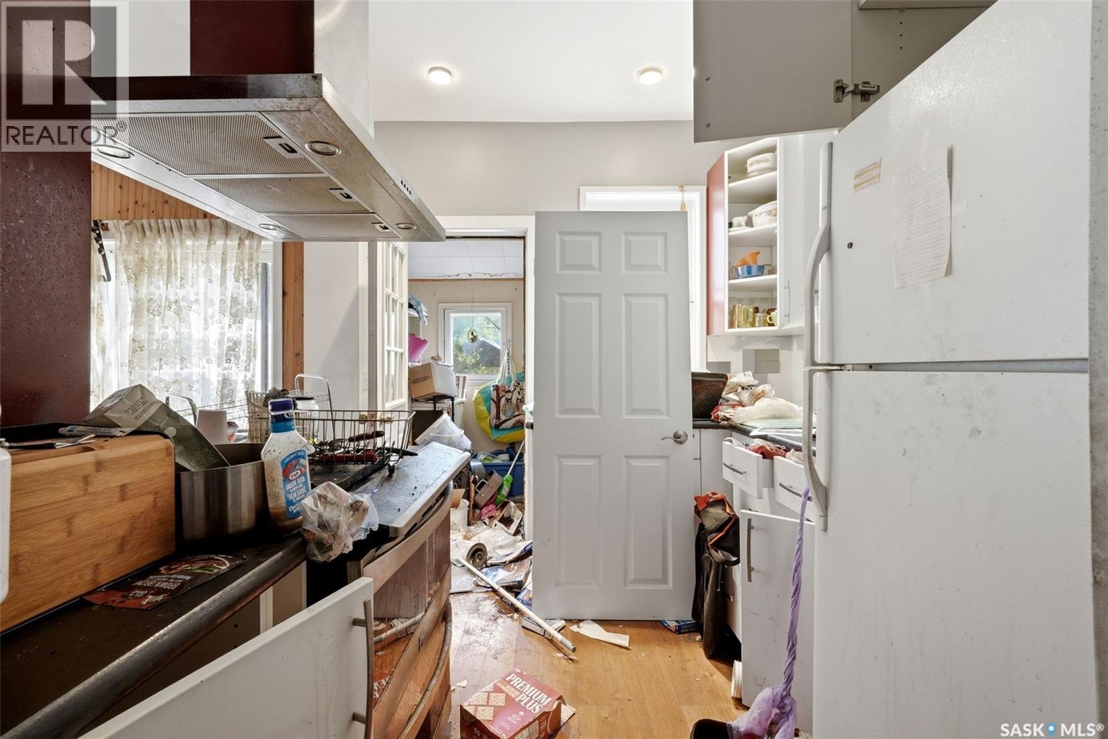 1355 Retallack STREET - 7