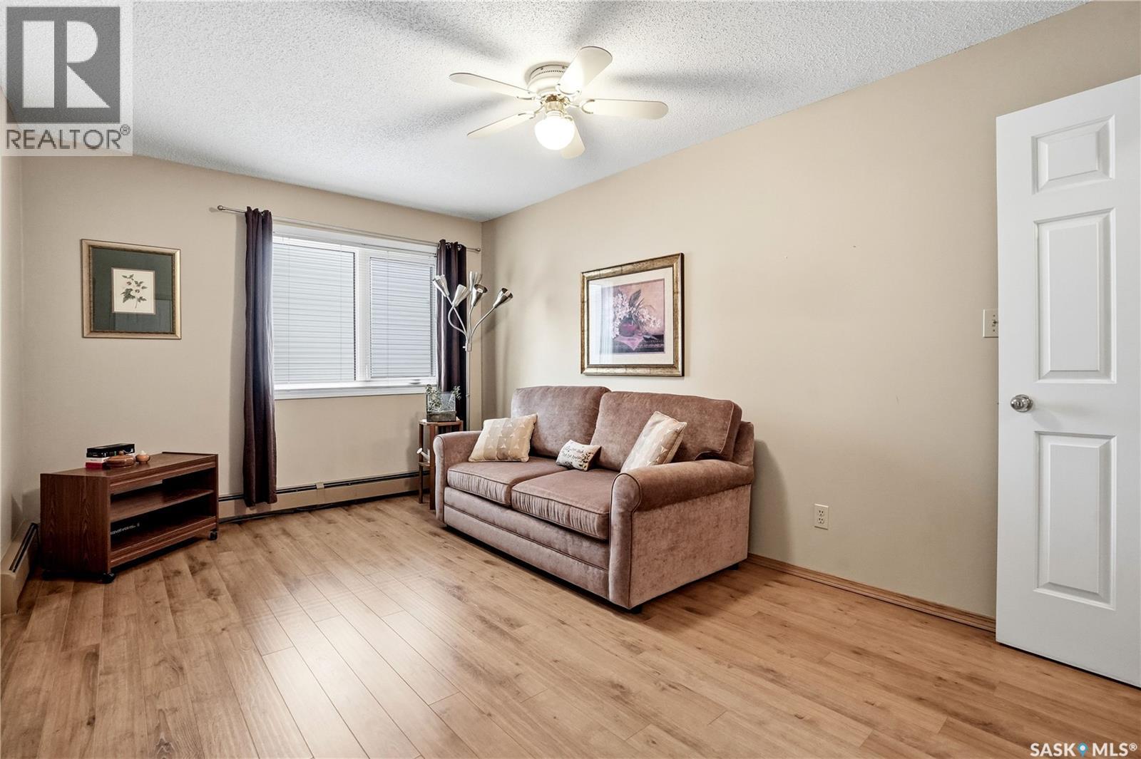 #134 960 Assiniboine AVENUE E - 20