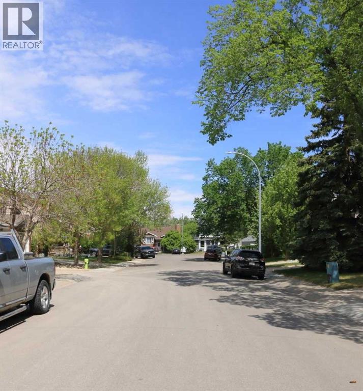 8 Meadow Place SE - 44