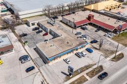 933 Mcleod Avenue, Winnipeg, MB R2G0Y4 Photo 6