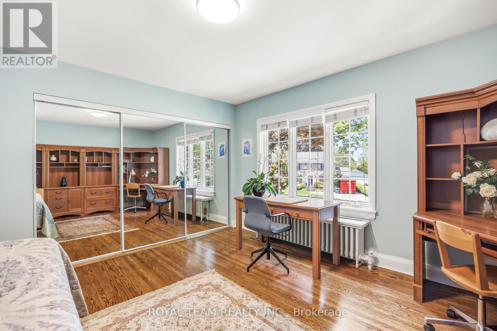 107 ESGORE DRIVE - 21