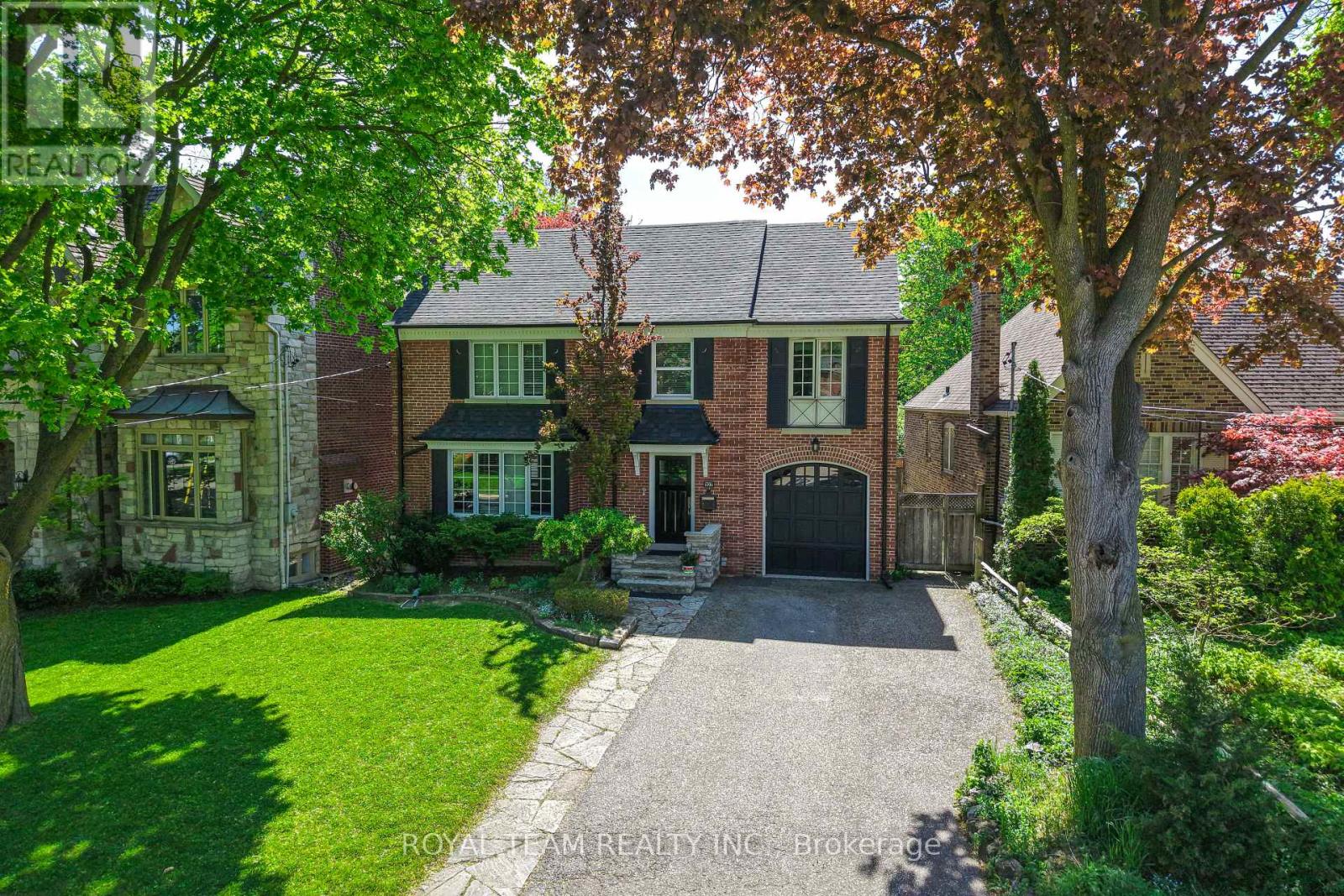 107 ESGORE DRIVE - 35
