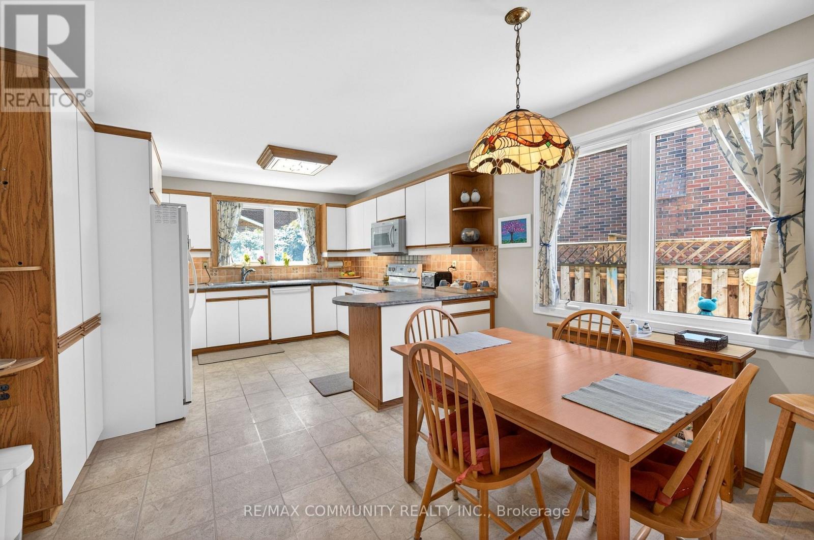588 HUNTINGWOOD DRIVE - 13
