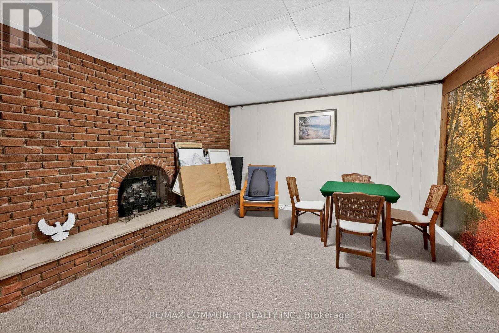 588 HUNTINGWOOD DRIVE - 31