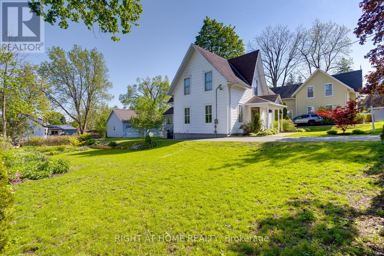 354 QUEEN STREET - 36