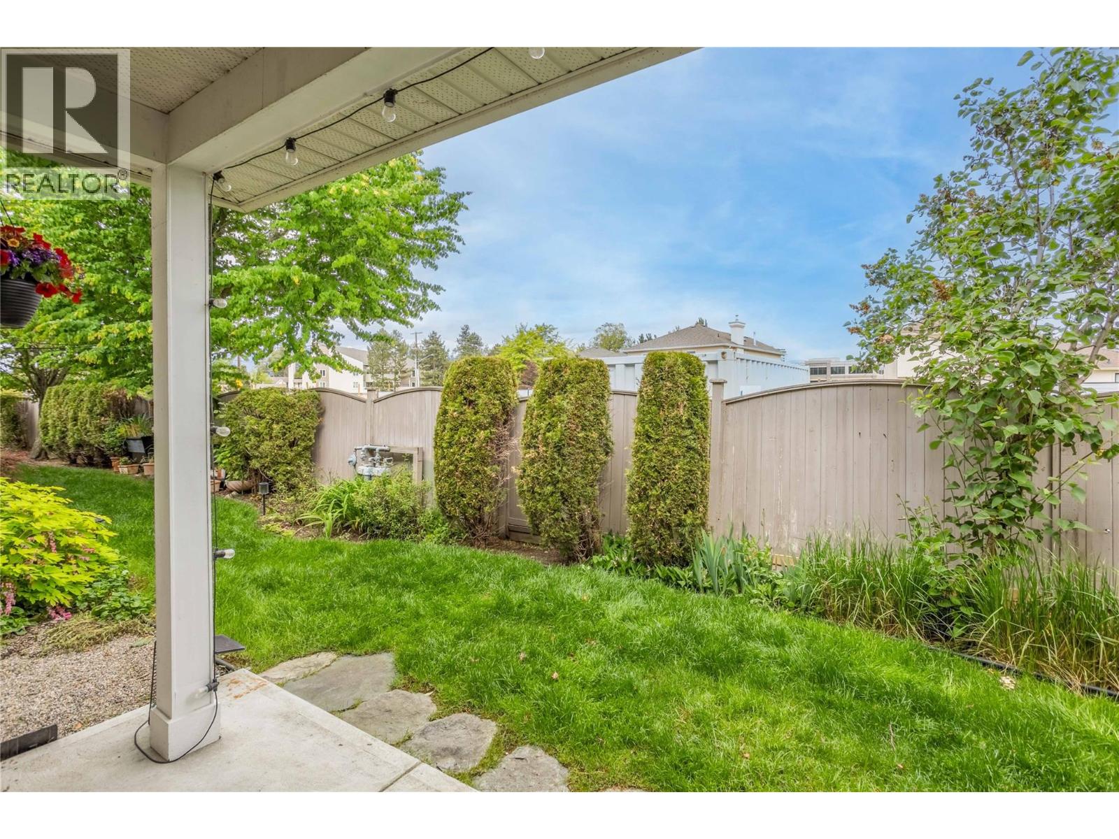 4049 Lakeshore Road Unit# 104, Kelowna