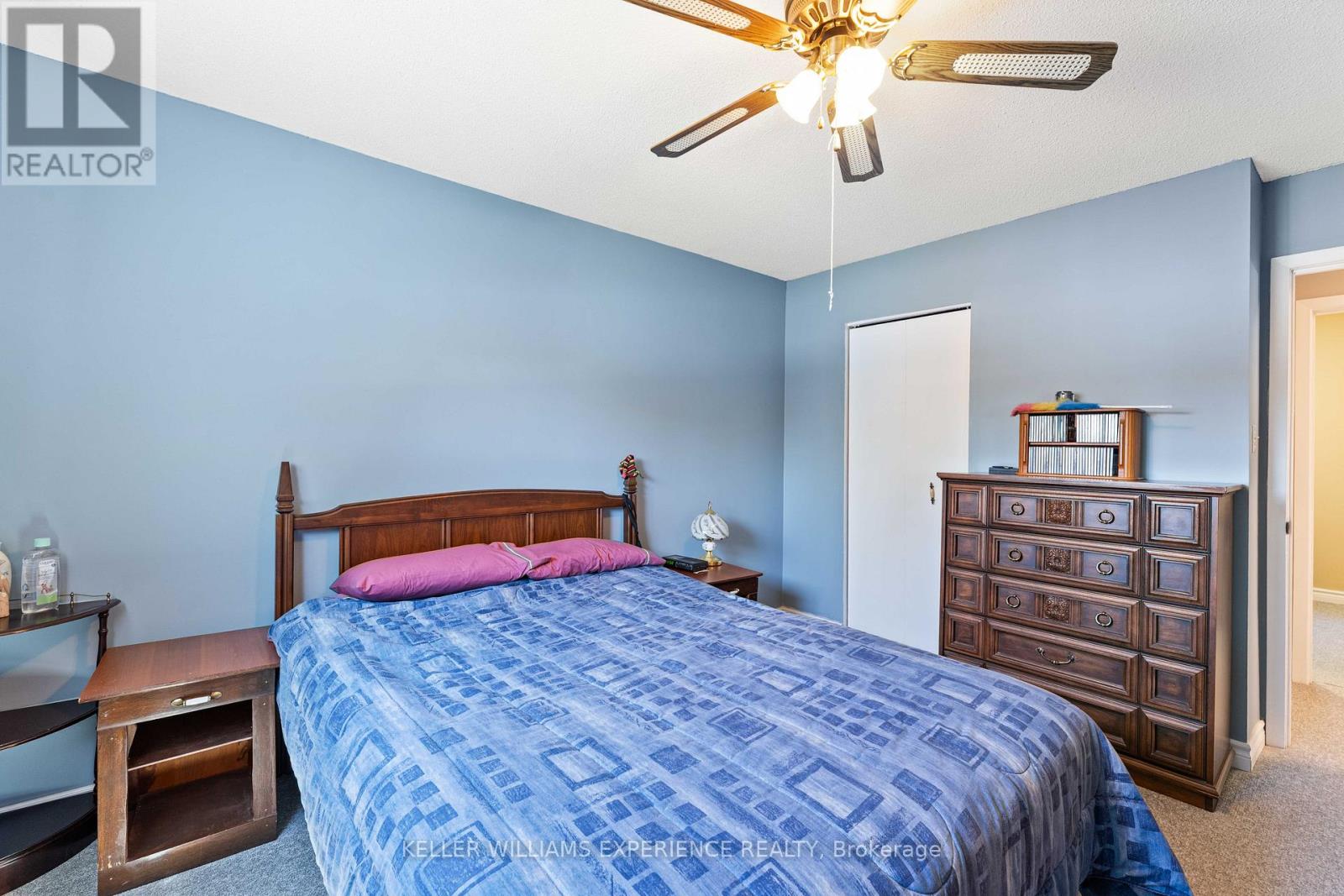 27 LARKDALE CRESCENT - 13