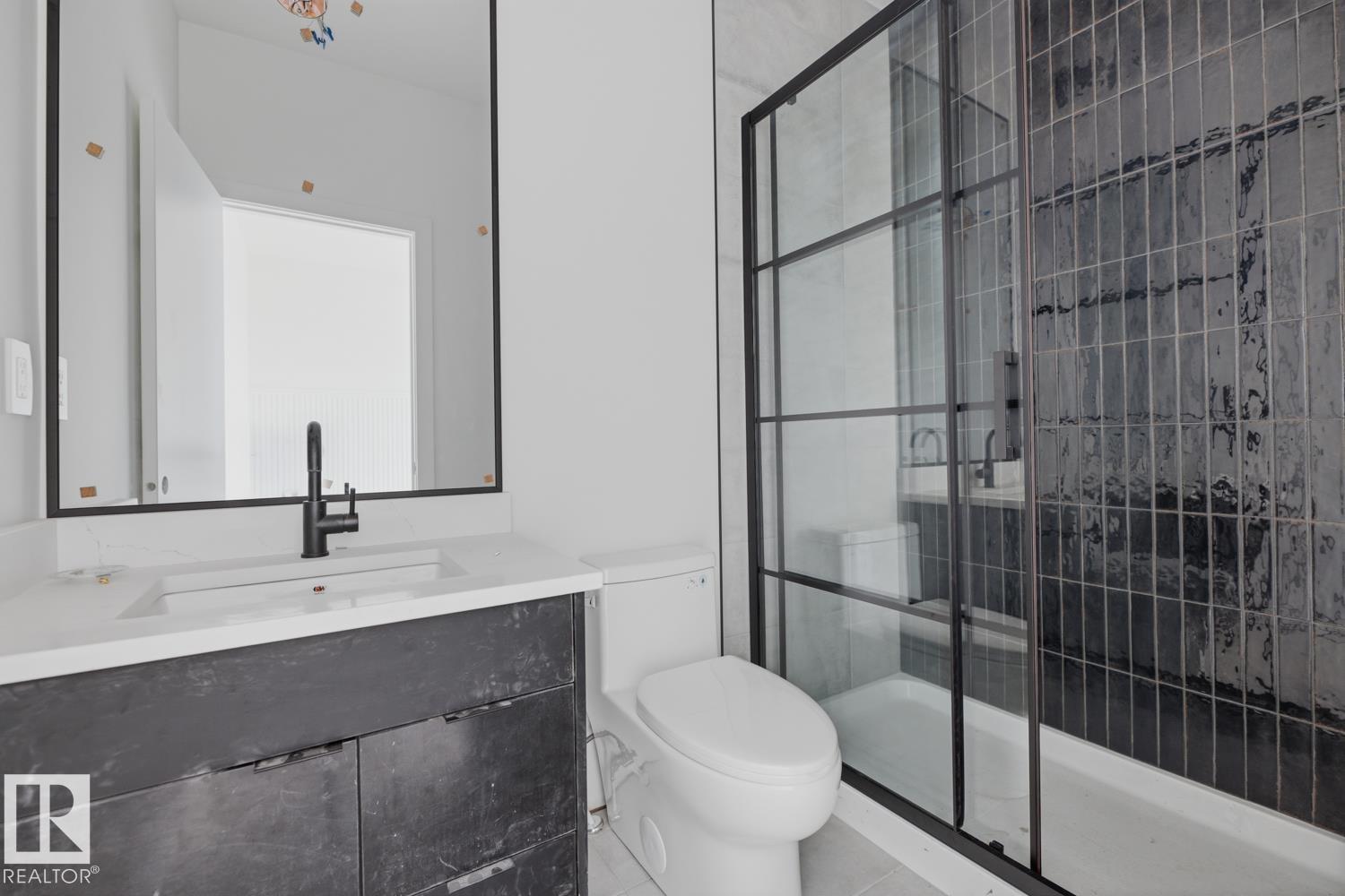 11327 122 ST NW - 37
