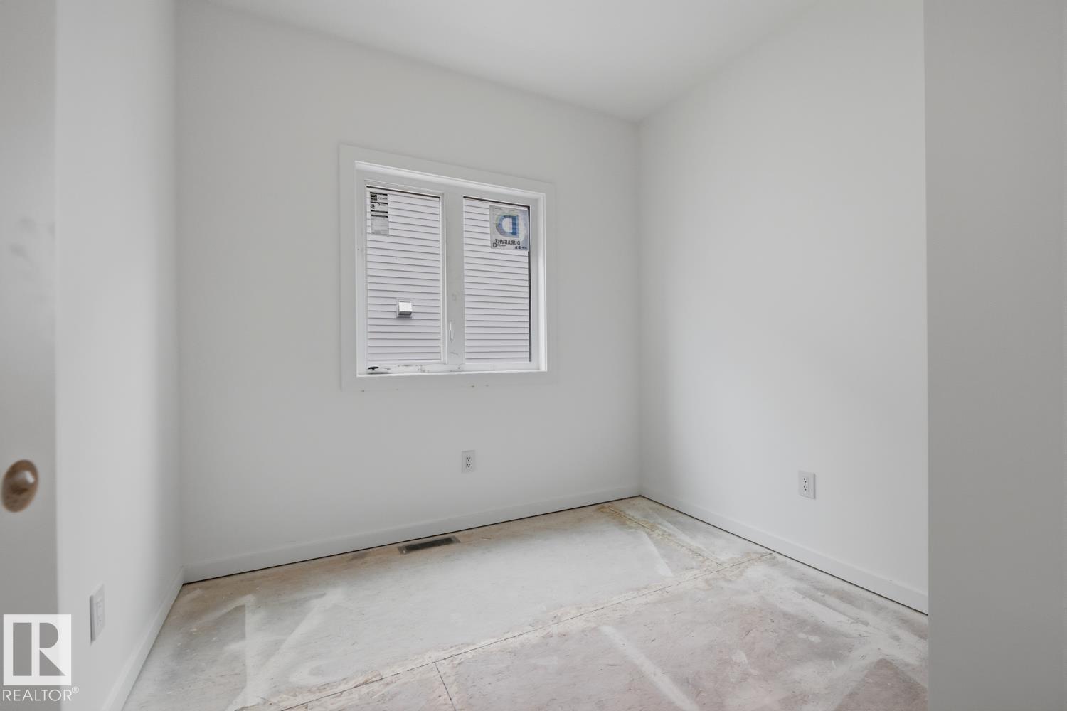 11327 122 ST NW - 12