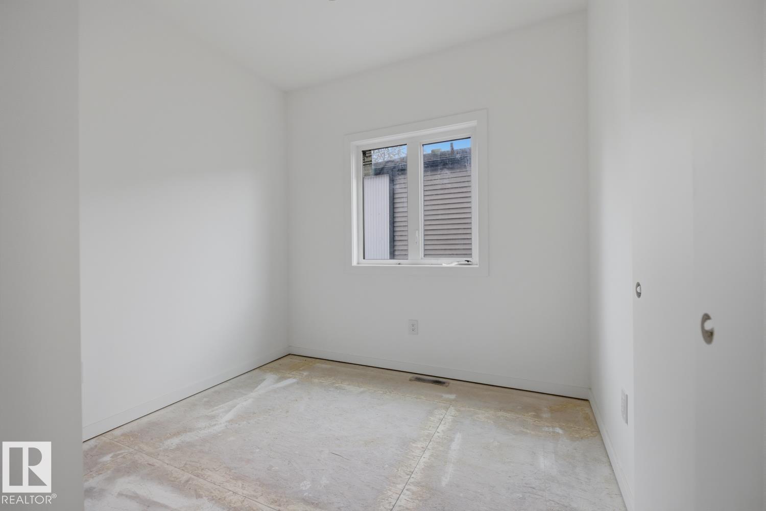 11327 122 ST NW - 21