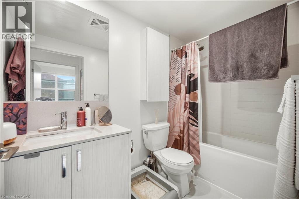 #208 1787 ST CLAIR Avenue W - 6