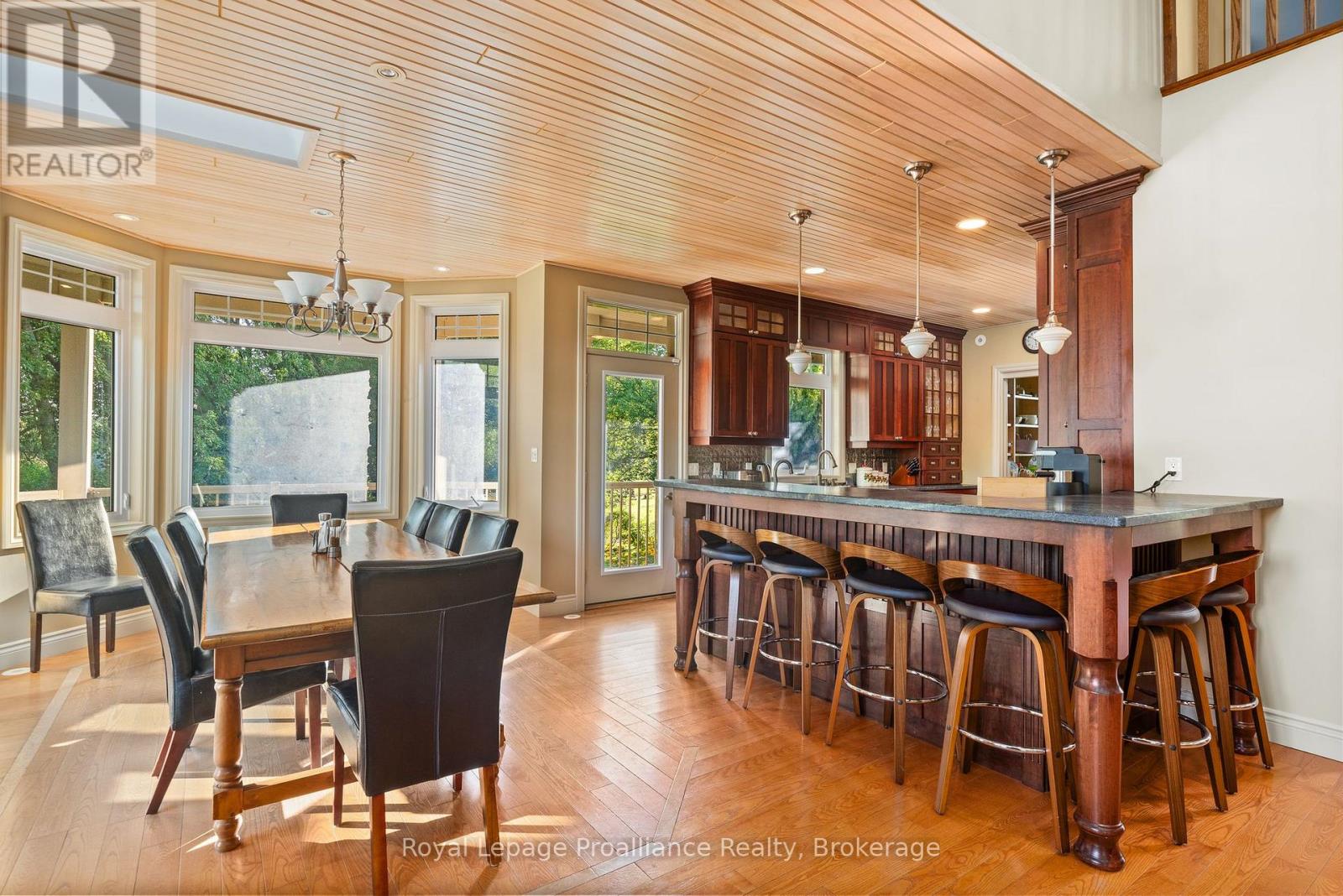 46 STAPLETON ROAD - 11