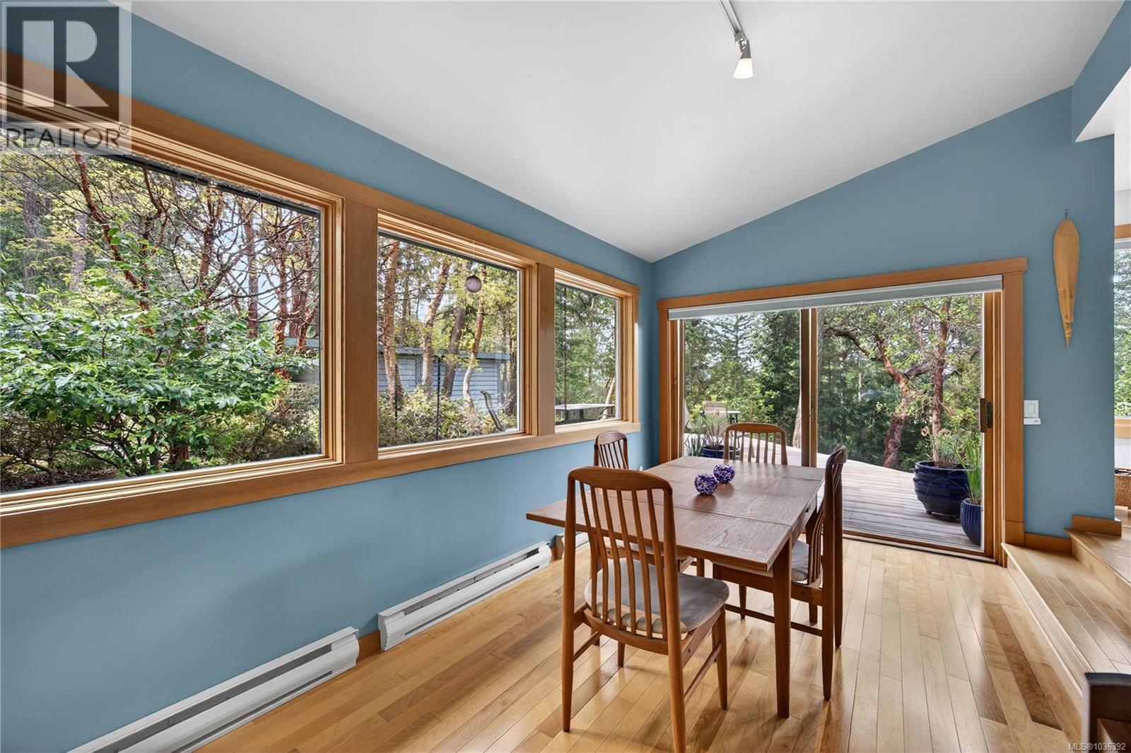130 Lawnhill Dr - 14