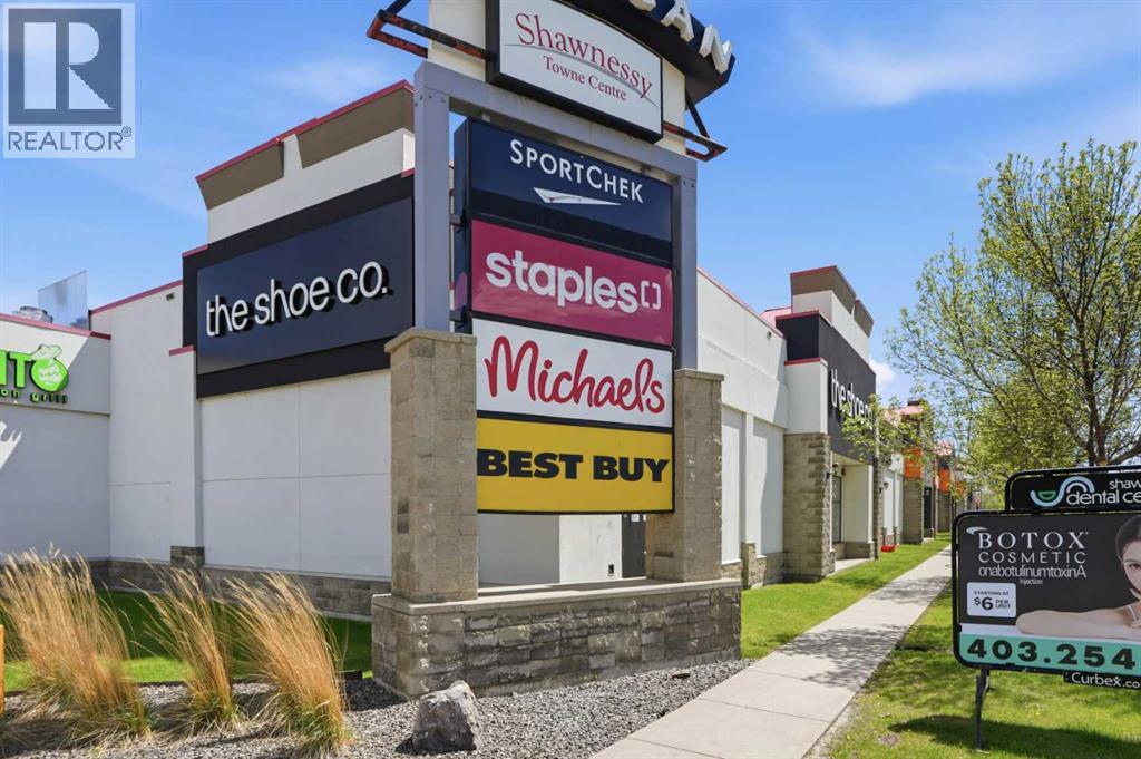11 Somerglen Place SW - 45