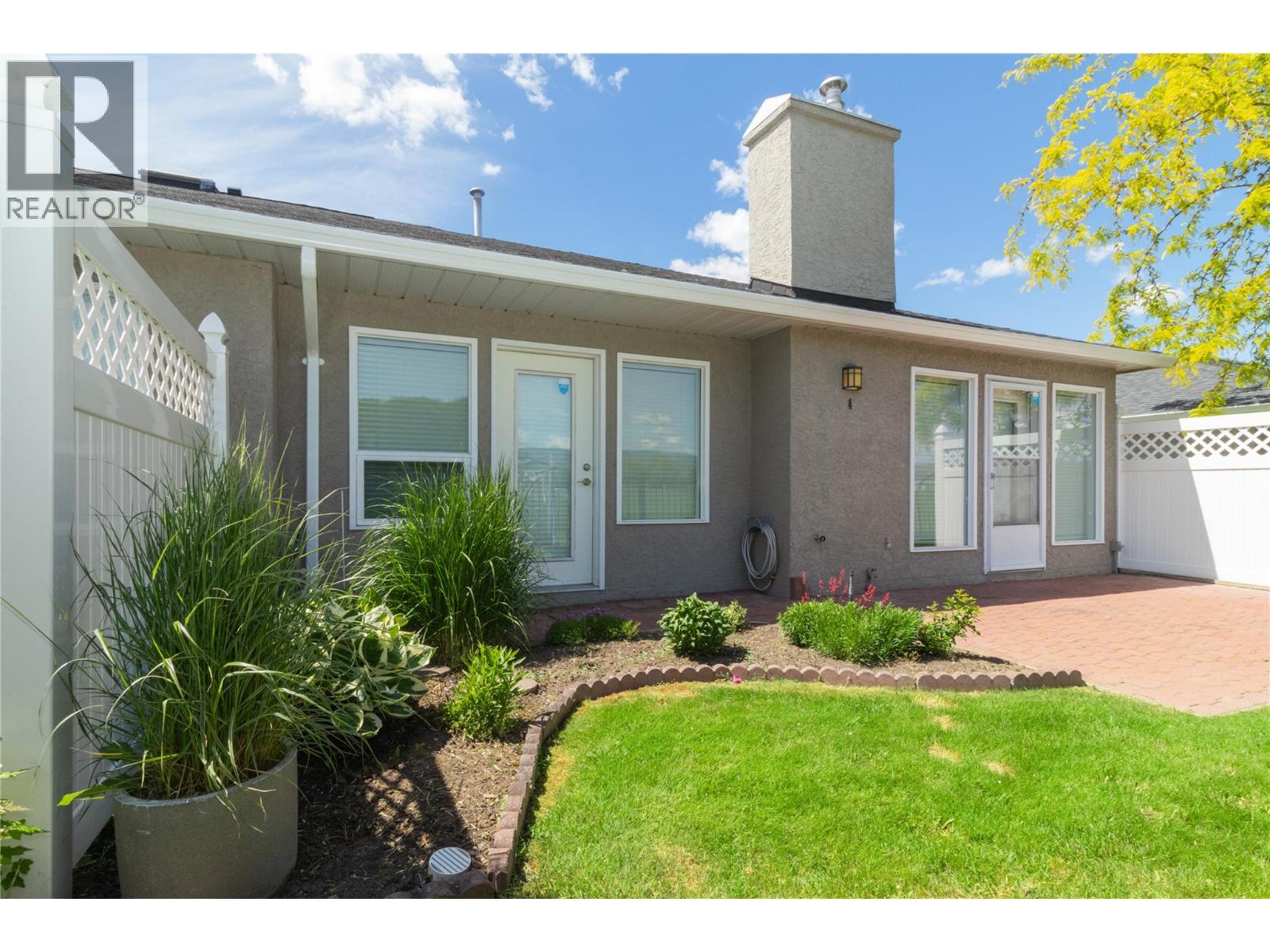 #4 1020 Lanfranco Road - 41