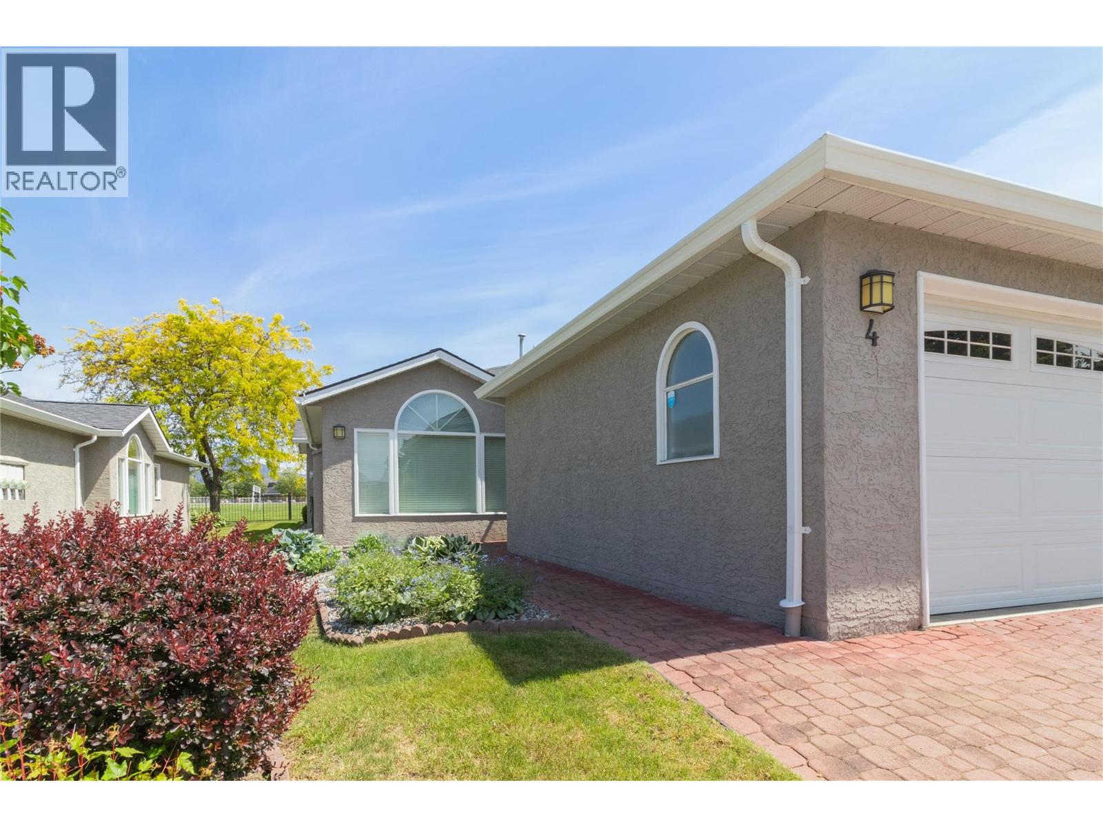 #4 1020 Lanfranco Road - Image 2