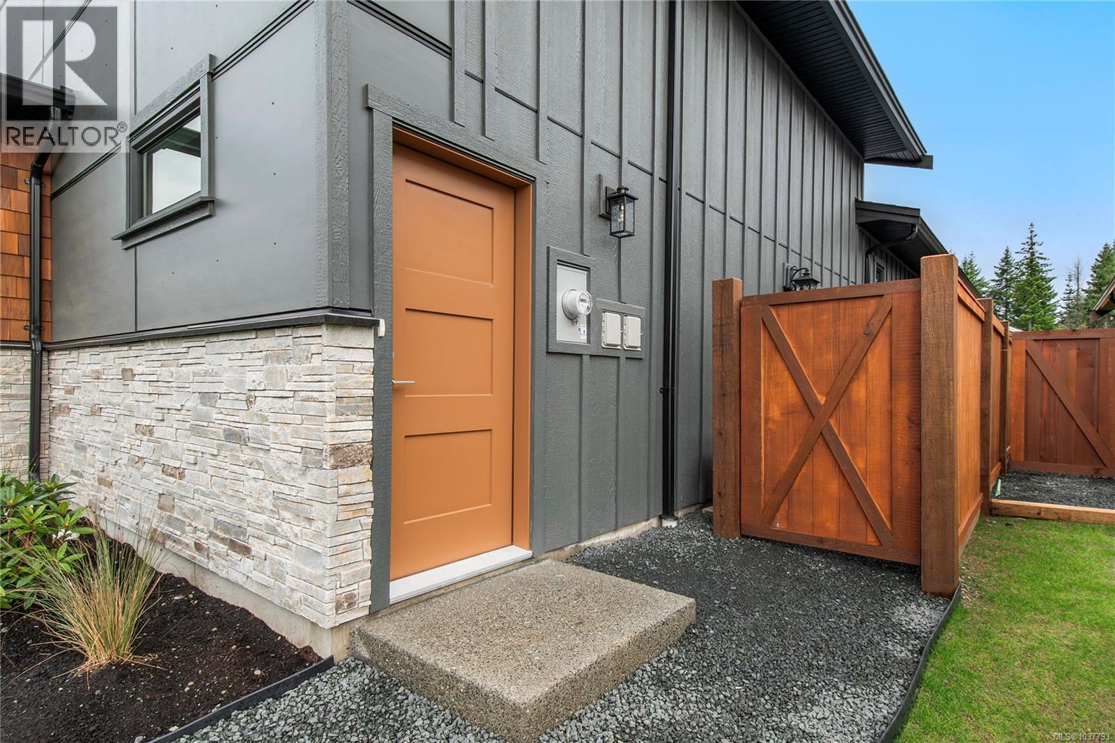 778 Sitka St - 38