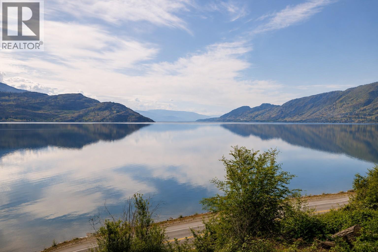 6261 Renfrew Road, Peachland