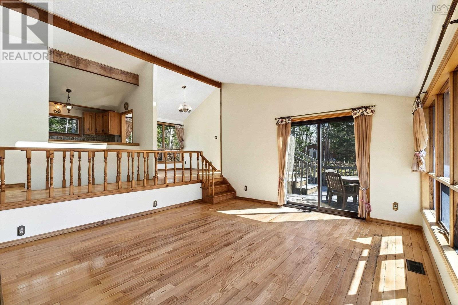 122 Windsor Drive - 21
