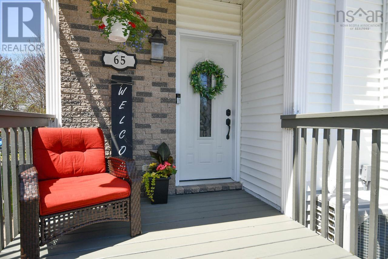 65 Colonna Place - Image 2
