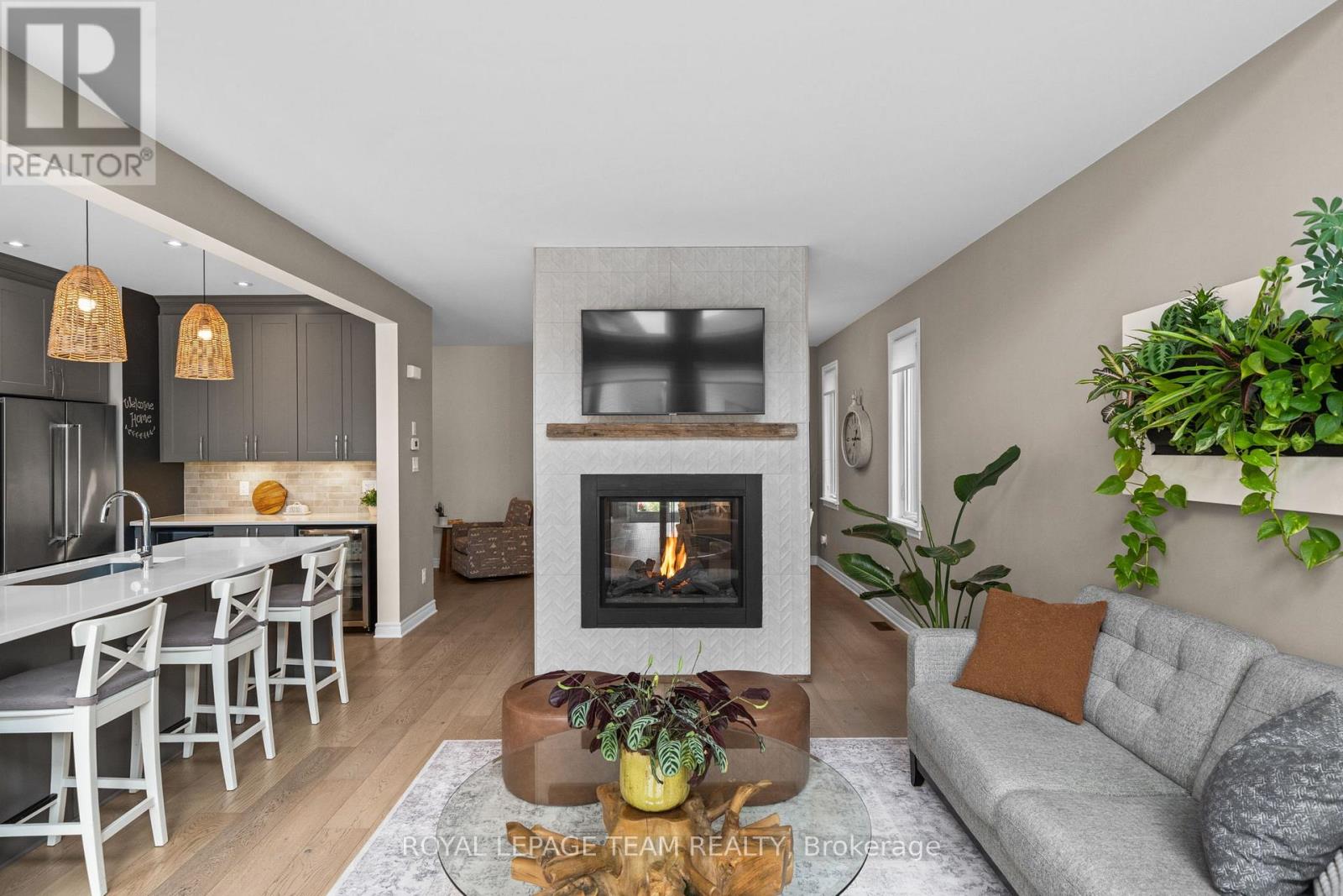 84 WARRIOR STREET - 14