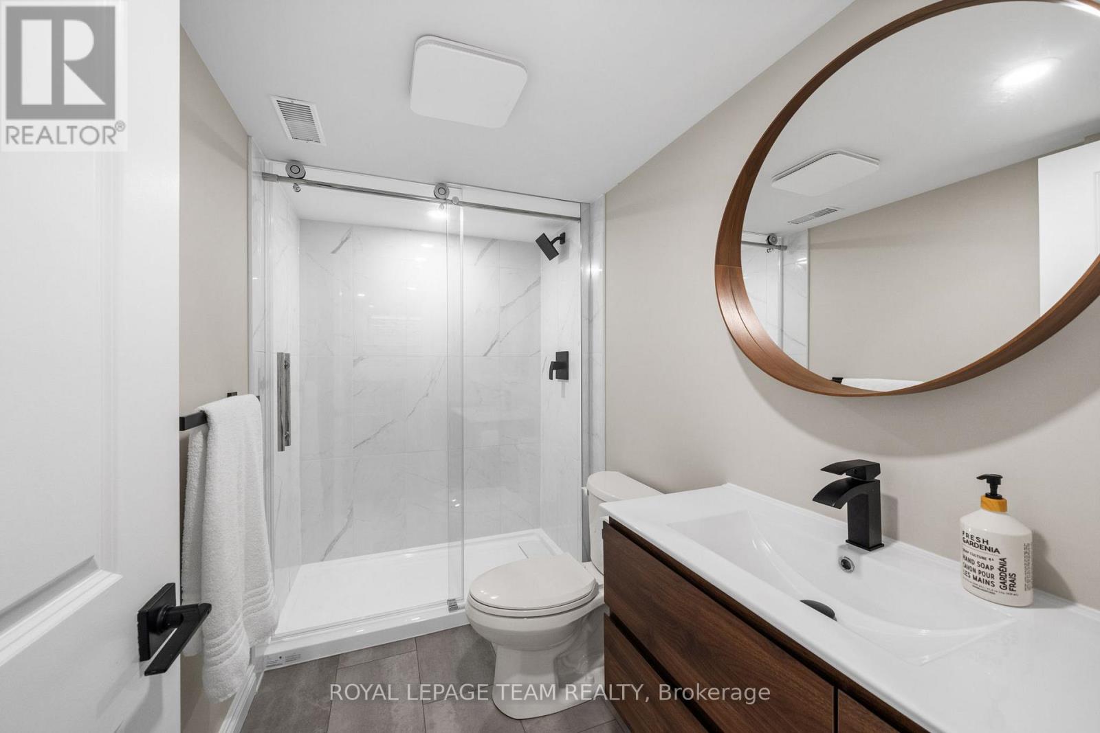 84 WARRIOR STREET - 37