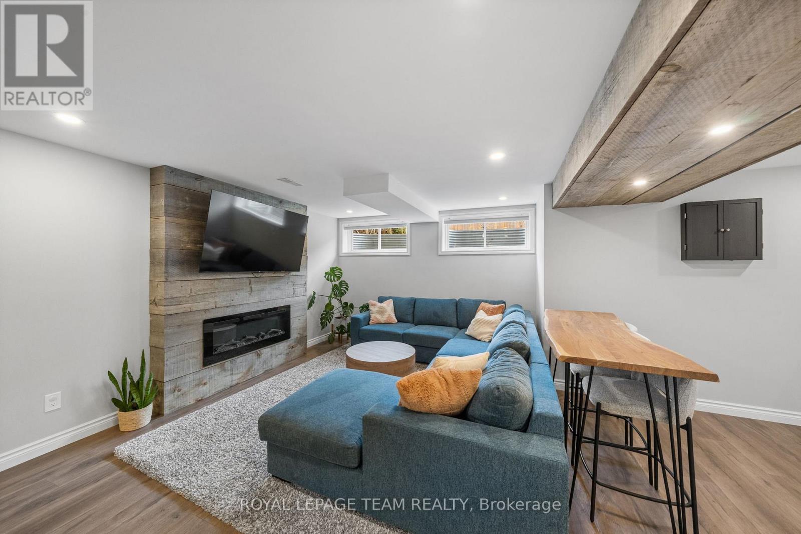 84 WARRIOR STREET - 38