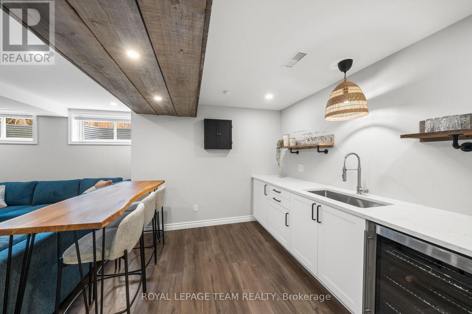84 WARRIOR STREET - 39
