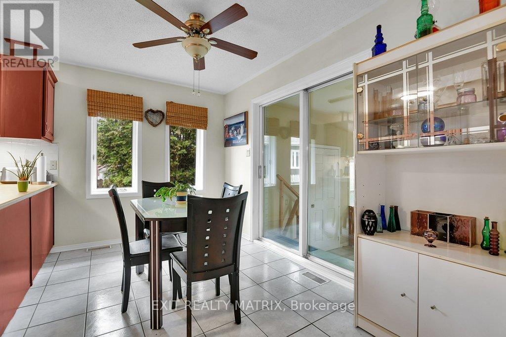 72 CASTLEBEAU STREET - 12