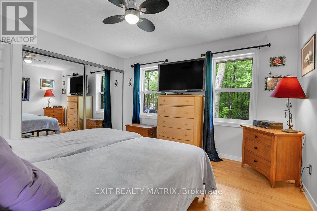 72 CASTLEBEAU STREET - 17