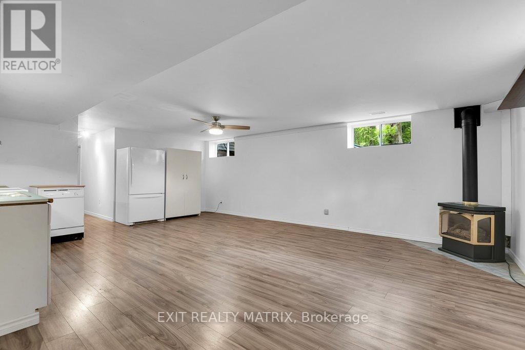 72 CASTLEBEAU STREET - 22