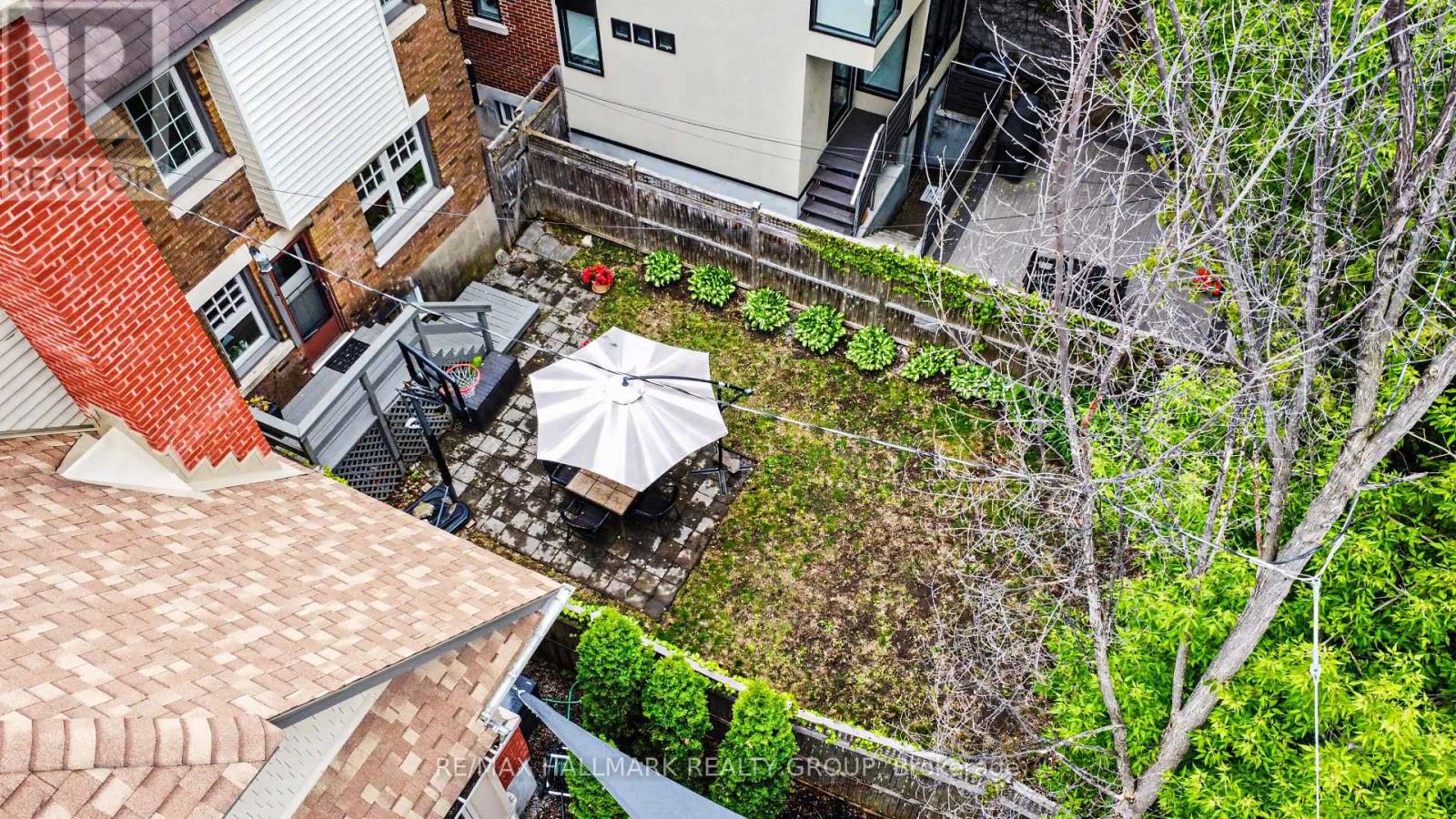 103 GLEBE AVENUE - 21