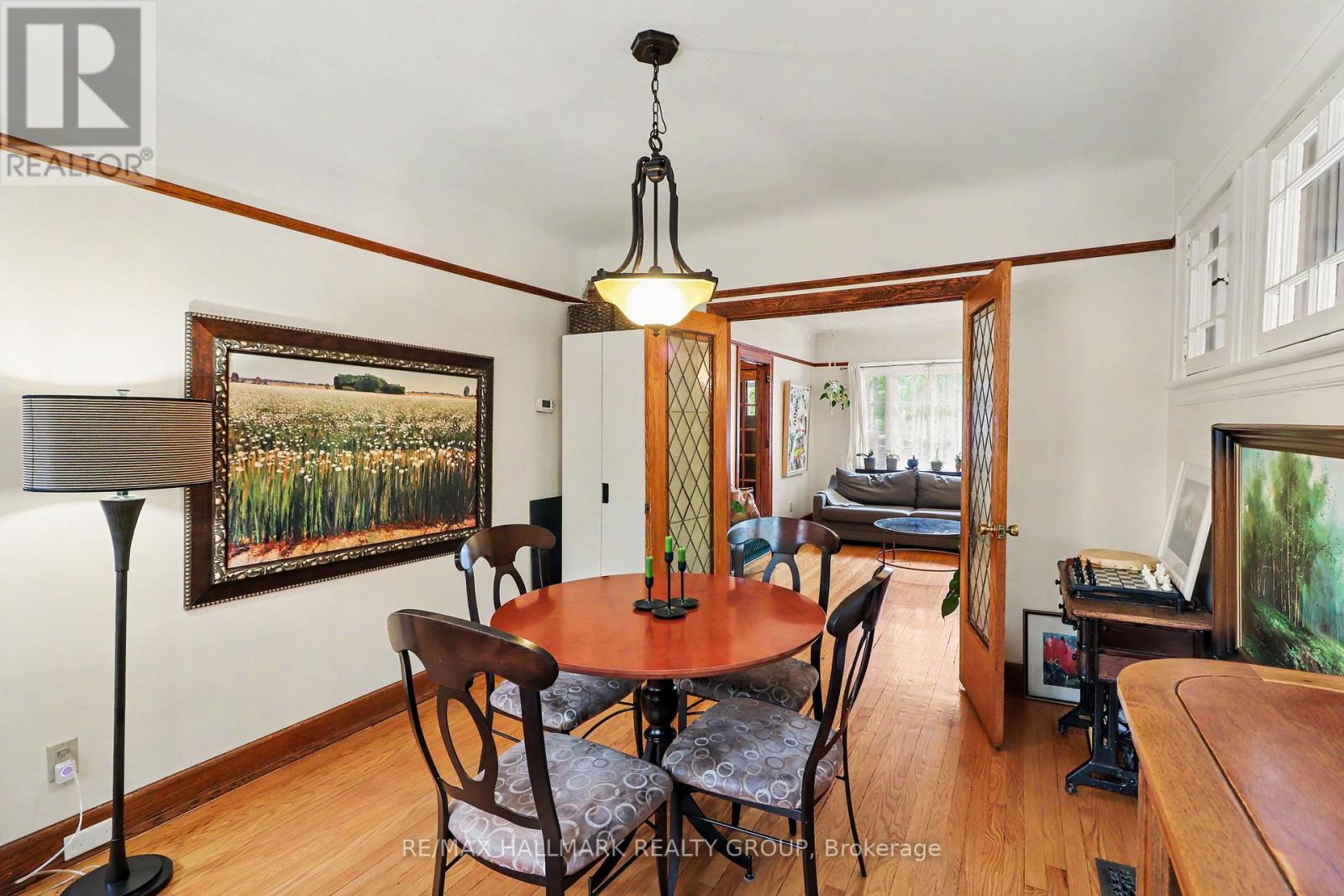 103 GLEBE AVENUE - 7