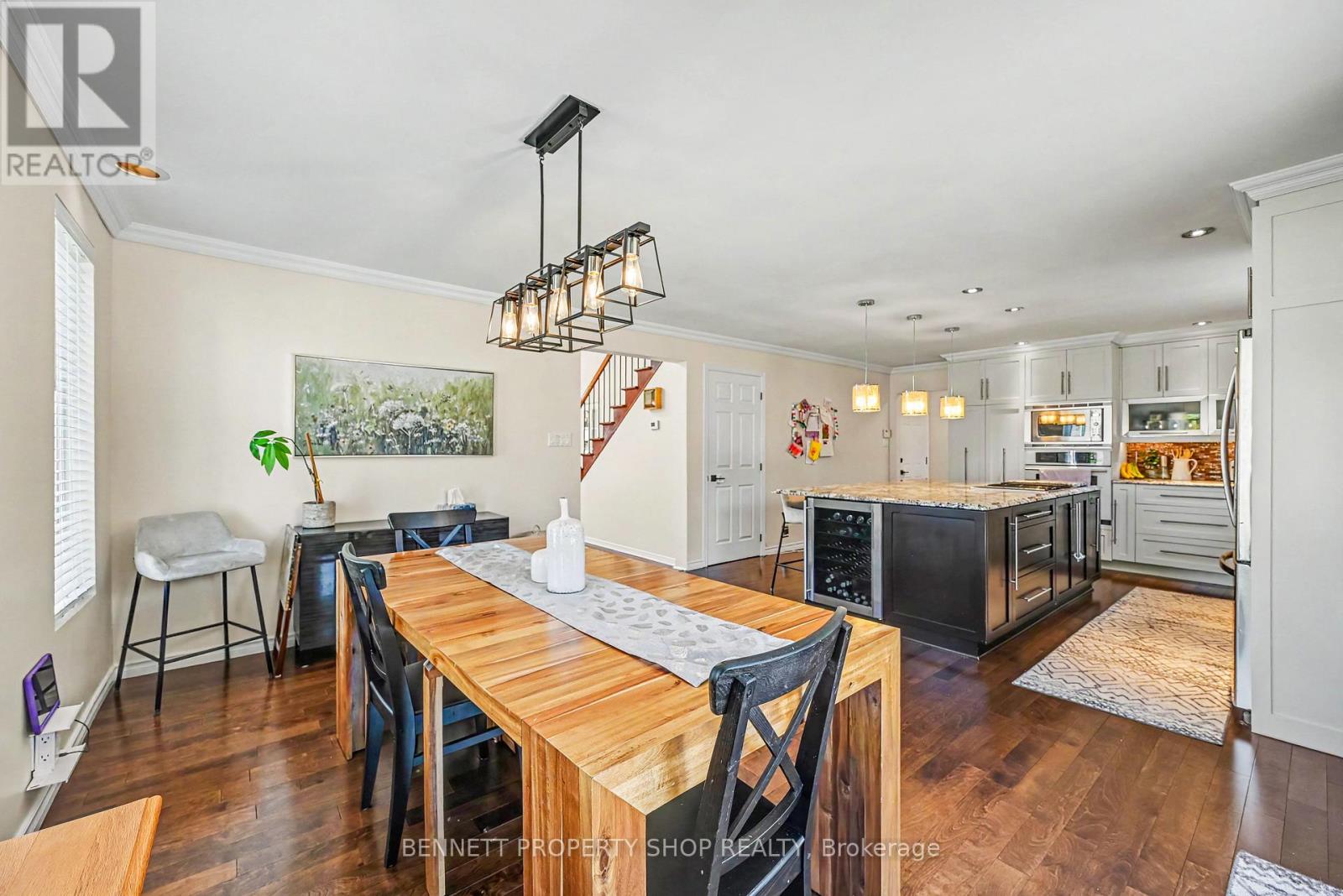 875 KENYON CRESCENT - 5