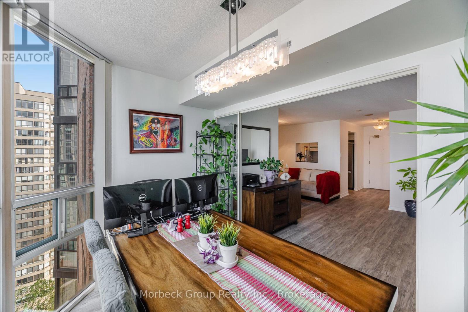 #1901 285 ENFIELD PLACE - 17
