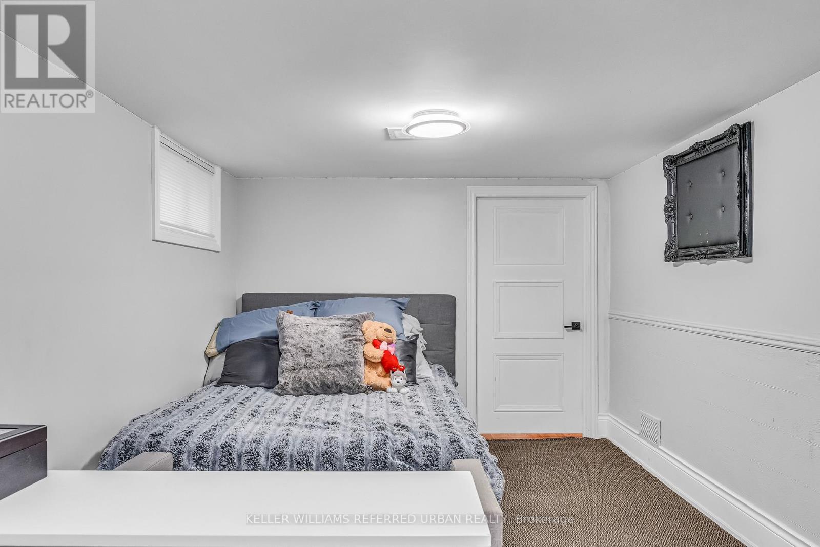 115 ASHBOURNE DRIVE - 16